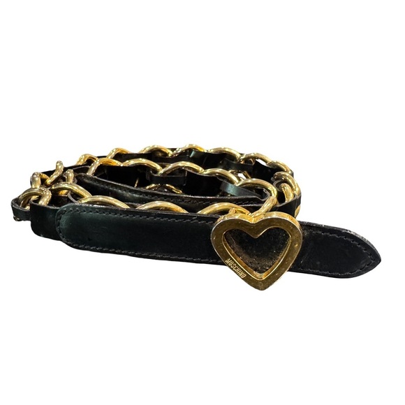 Vintage Moschino Patent Leather Belt with Heart and Chain - Redwall Collection - Picture 8 of 12